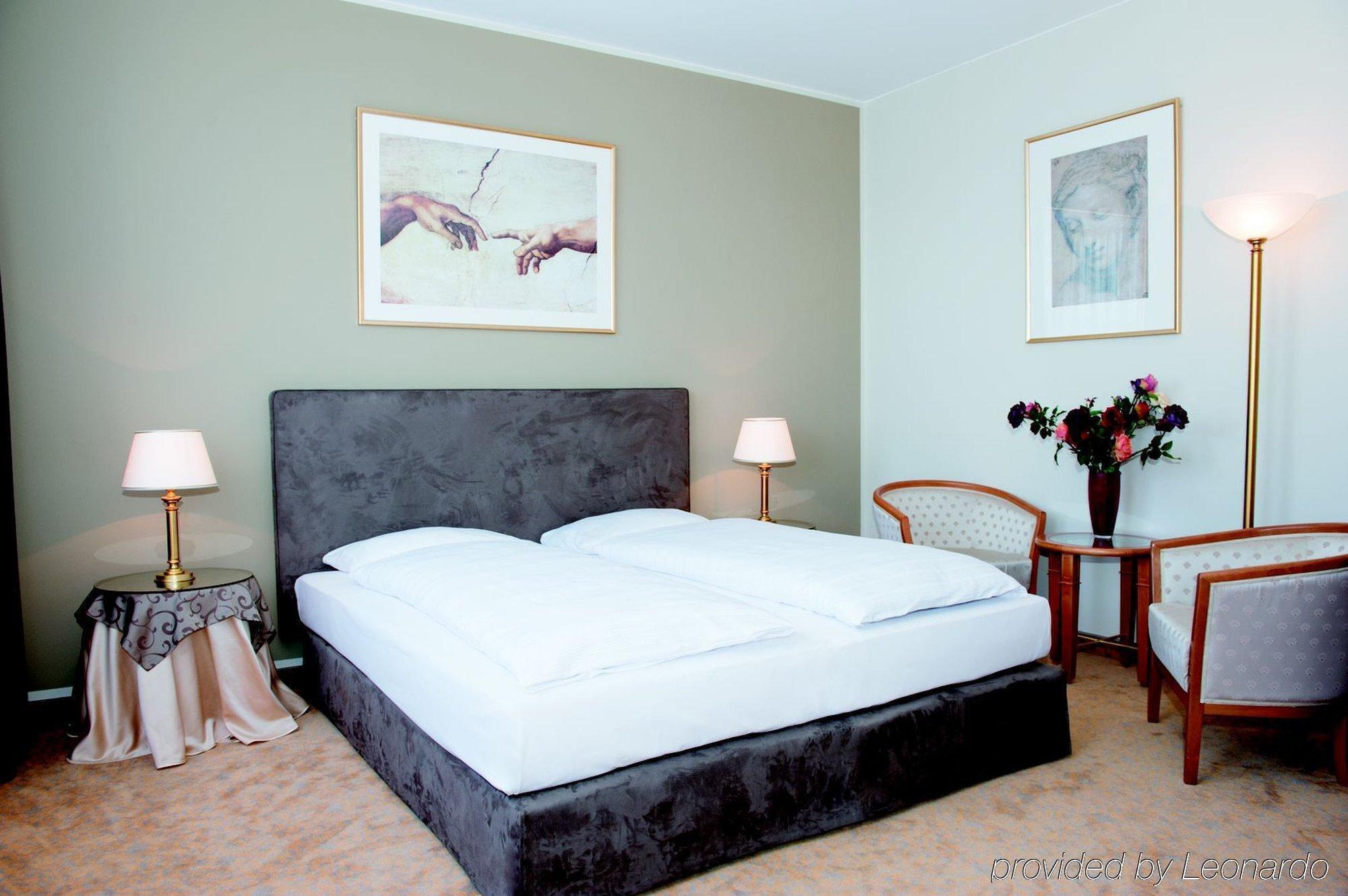Victor'S Residenz-Hotel Saarlouis Εξωτερικό φωτογραφία